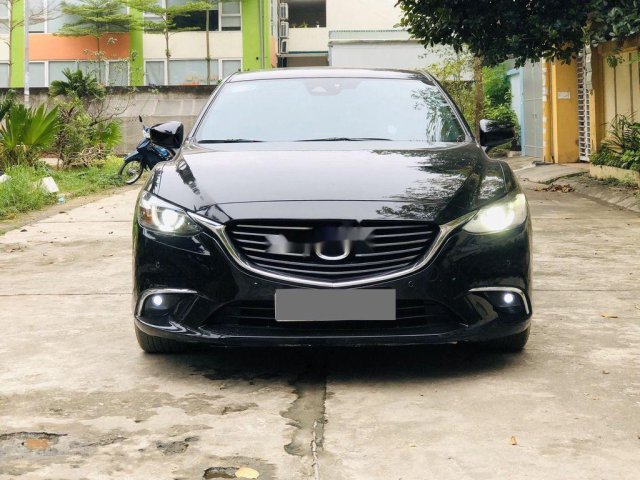 Bán Mazda 6 sản xuất năm 2018, màu đen, giá chỉ 815 triệu0