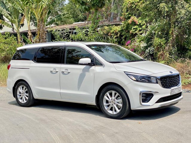 Cần bán xe Kia Sedona 2019, màu trắng