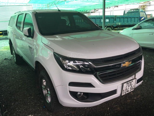 Bán ô tô Chevrolet Colorado đời 2017, màu trắng, nhập khẩu nguyên chiếc