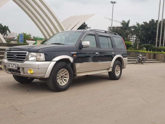 Bán Ford Everest năm sản xuất 2005, màu đen, giá tốt0