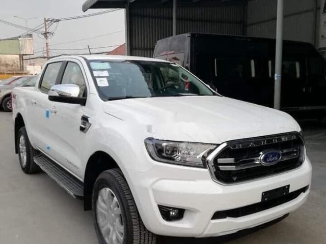 Cần bán xe Ford Ranger sản xuất 2020, màu trắng, xe nhập giá cạnh tranh0