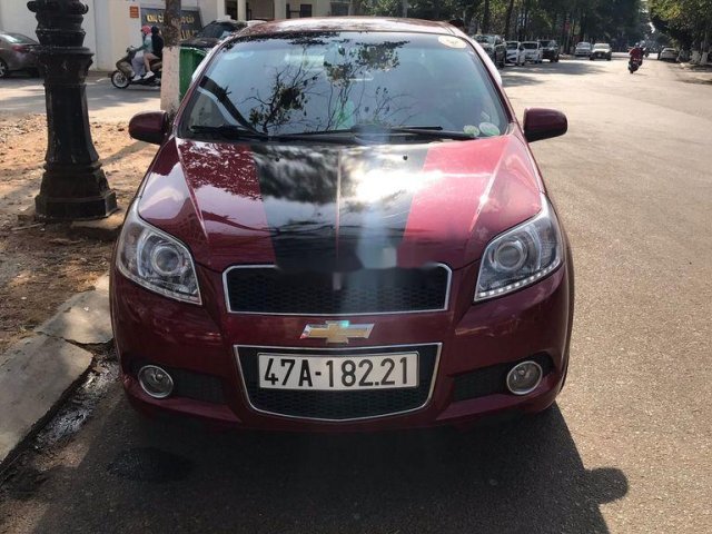 Cần bán lại xe Chevrolet Aveo MT đời 2017, màu đỏ số sàn, 285tr