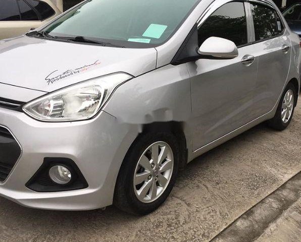 Xe Hyundai Grand i10 sản xuất 2016, màu bạc0