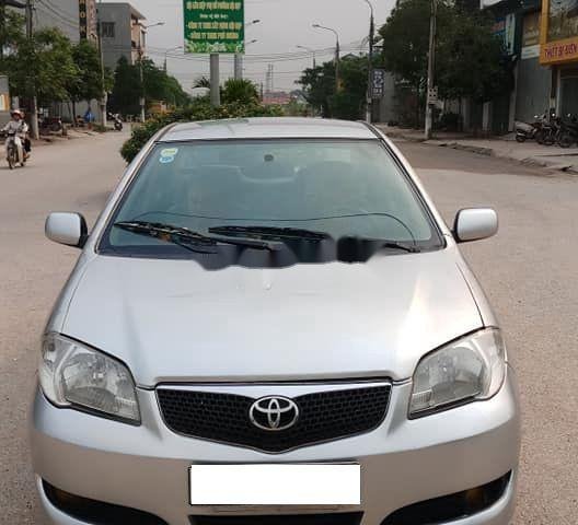 Bán Toyota Vios sản xuất năm 2005, màu bạc, giá tốt