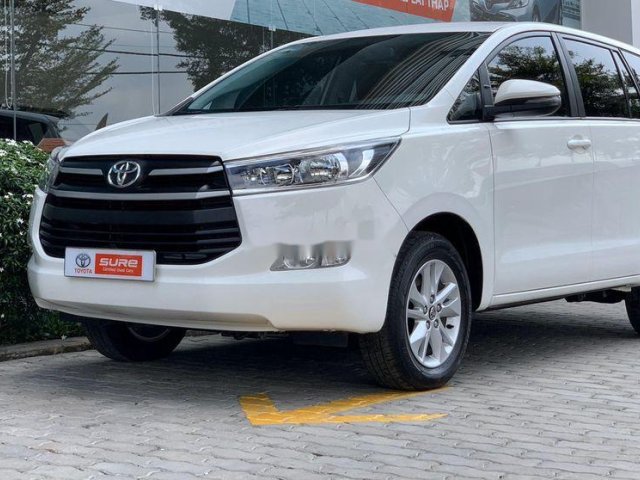 Bán Toyota Innova đời 2018, màu trắng, 668tr