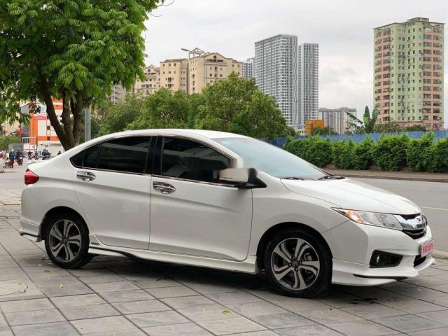 Bán Honda City CVT sản xuất 2016, màu trắng, giá 486tr