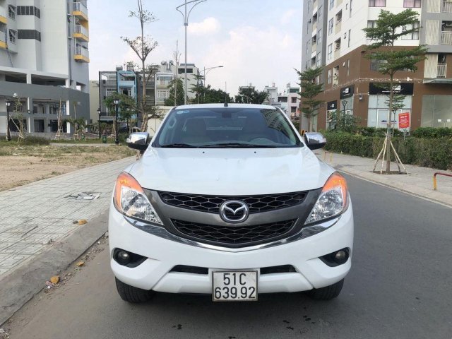 Cần bán Mazda BT 50 năm 2016, màu trắng, xe nhập chính chủ