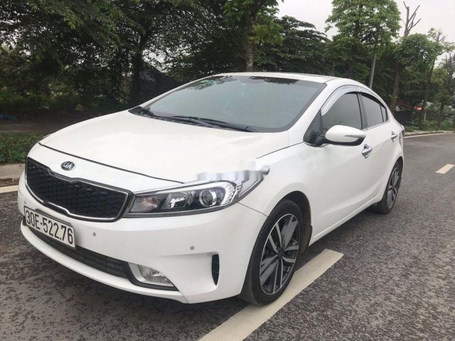 Bán Kia Cerato sản xuất năm 2016, màu trắng chính chủ