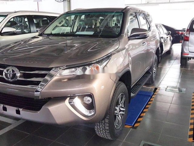 Bán ô tô Toyota Fortuner năm sản xuất 2019, giá 983tr