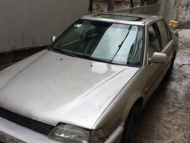 Bán xe Honda Accord đời 1988, giá tốt