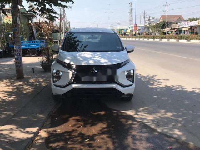 Bán Mitsubishi Xpander đời 2019, màu trắng, xe nhập, xe gia đình 