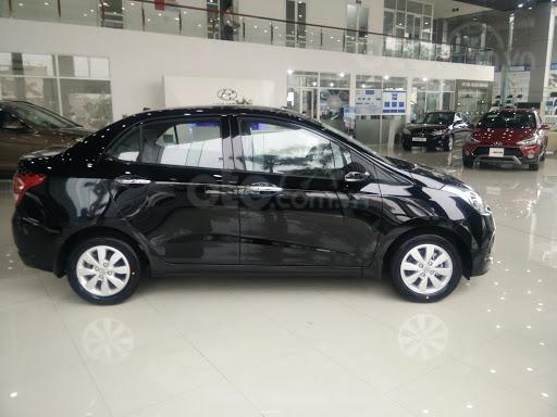 Cần bán Hyundai Grand i10 1.2 MT đời 2020, màu đen, giá chỉ 350 triệu