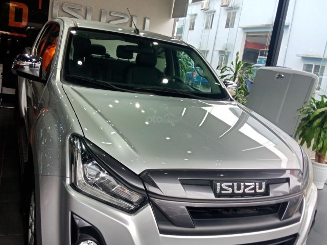 Bán xe Isuzu Dmax 1.9 4x4 MT 2019, giá tốt nhất0