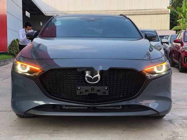 Cần bán xe Mazda 3 năm sản xuất 2020, nhập khẩu nguyên chiếc, giá tốt0