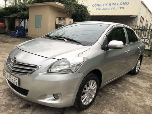 Bán Toyota Vios năm sản xuất 2010, màu bạc, xe gia đình 