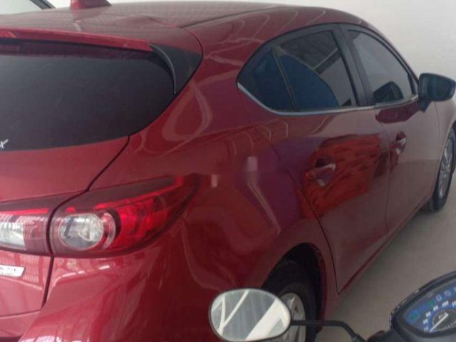 Cần bán gấp Mazda 3 2016, màu đỏ, giá 549tr