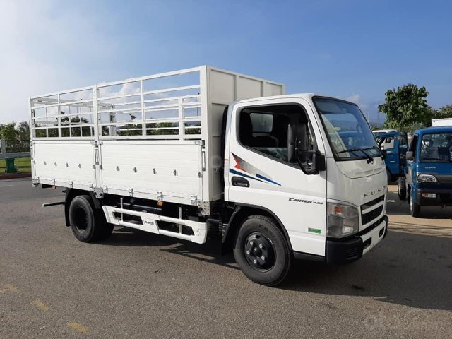 Tặng 100% lệ phí trước bạ xe Mitsubishi Fuso Canter 4.99 tải trọng 2,1 tấn thùng 4,35m - Hỗ trợ trả góp lãi suất thấp