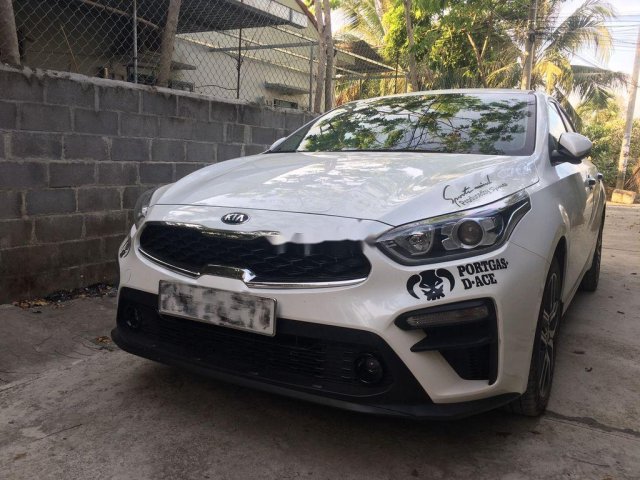 Cần bán xe Kia Cerato 1.6MT đời 2019, 520 triệu