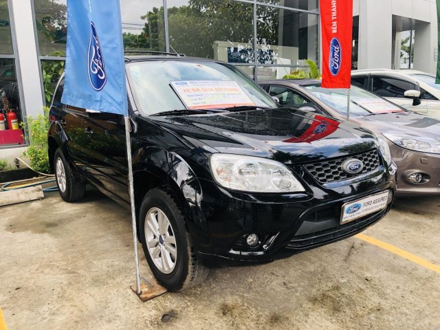 Bán xe gia đình cực đẹp chiếc Ford Escape đời 2011, màu đen, giá cạnh tranh