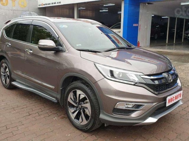 Cần bán gấp Honda CR V 2.4TG đời 2017 giá cạnh tranh