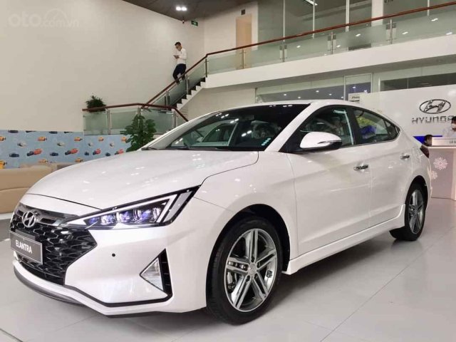 Hyundai Elantra 2020 ưu đãi lên đến 30triệu - Có xe giao ngay