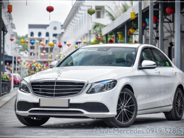 Tậu Mercedes C200 Exclusive 2021 đẳng cấp chỉ với 6,5 triệu mỗi tháng