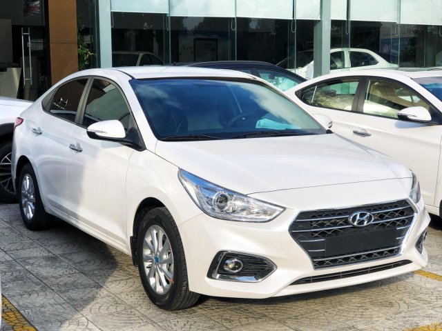 Ưu đãi giảm giá sâu với chiếc Hyundai Accent 1.4MT Base đời 2020, màu trắng, giao xe nhanh0