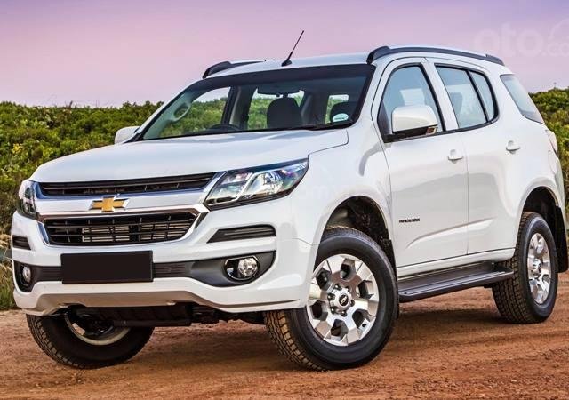 Bán xe giá thấp chiếc Chevrolet Trailblazer 2.5MT LT, nhập khẩu, giao nhanh