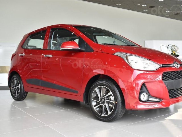 Hyundai Grand i10 nhận xe ngay chỉ 100tr - xe sẵn - giao ngay