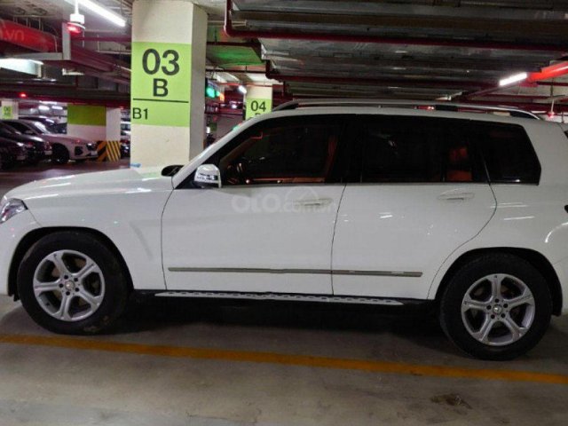 Bán Mercedes GLK 250 đời 2014, màu trắng chính chủ