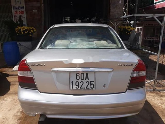 Cần bán gấp Daewoo Nubira năm 2001, nhập khẩu, 42tr