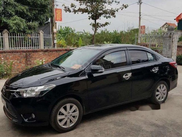 Cần bán Toyota Vios đời 2014, màu đen, 348 triệu0