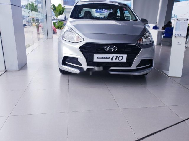 Bán Hyundai Grand i10 sản xuất 2019, màu bạc, nhập khẩu0