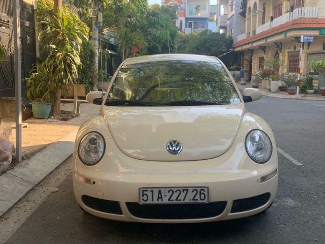 Bán xe Volkswagen Beetle sản xuất 2010, nhập khẩu chính chủ0