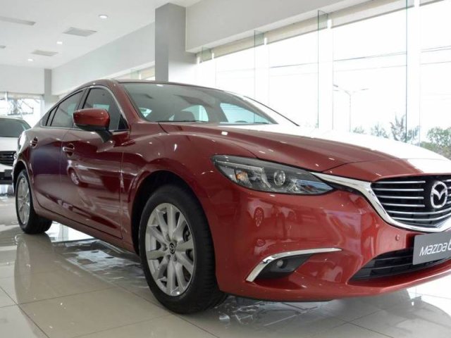 Cần bán Mazda 6 Deluxe năm sản xuất 2020, màu đỏ0