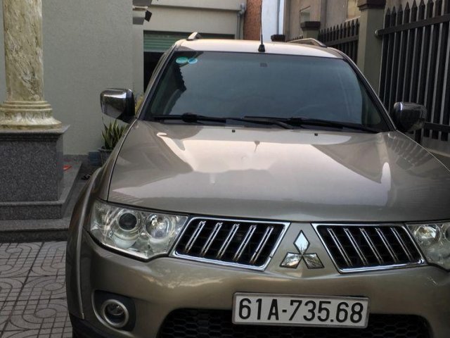 Cần bán Mitsubishi Pajero Sport năm 2011 giá cạnh tranh