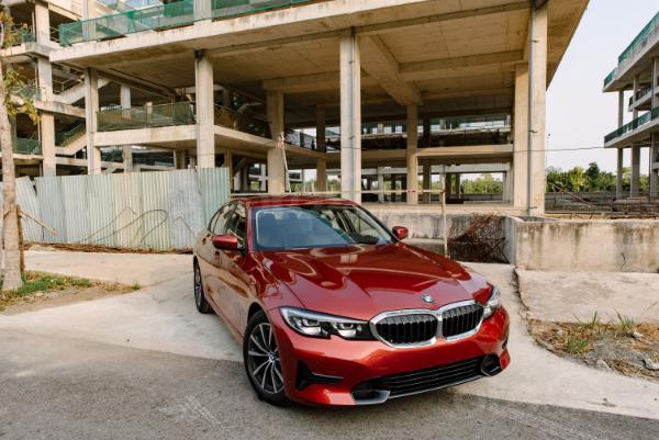 BMW 3 Series 320i Sport Line sản xuất 2020 - Không thể bỏ lỡ0