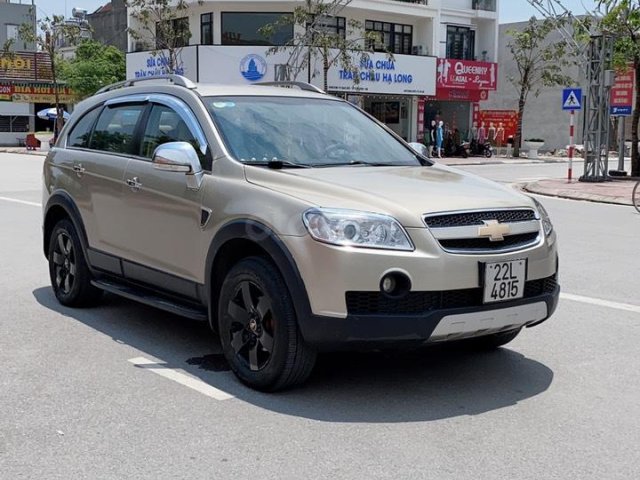 Cần bán Chevrolet Captiva đời 2008 giá tốt xe cực đẹp0