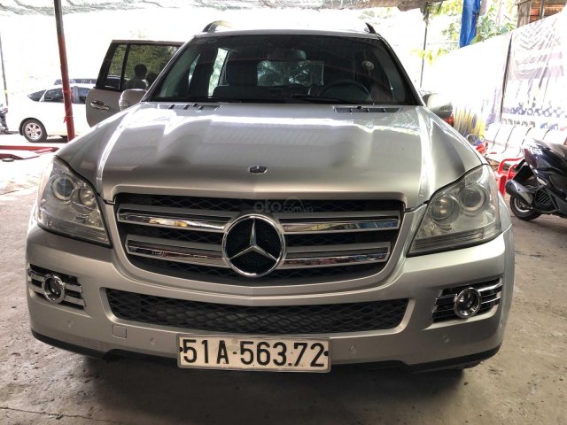 Bán Mercedes GL 450 sản xuất năm 2007, màu bạc, nhập khẩu0