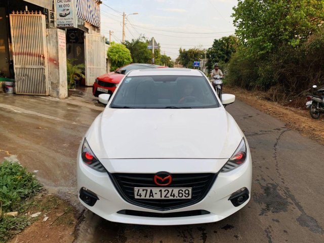 Bán xe Mazda 3 năm 2015, giá chỉ 490 triệu0