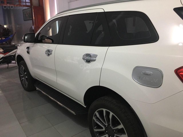 Ford Everest Titanium 2019 nhập Thái AT 1 cầu