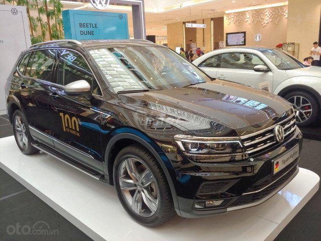 Gói ưu đãi 207tr Volkswagen Tiguan Allspace model 2020, màu đen mới 100%