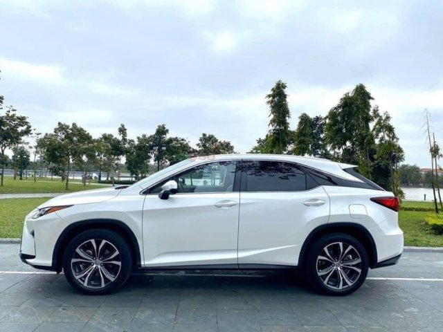 Bán xe Lexus RX 200t sản xuất 2016, xe nhập chính hãng, biển Hà Nội - giá bán: 2 tỷ 699 triệu đồng0