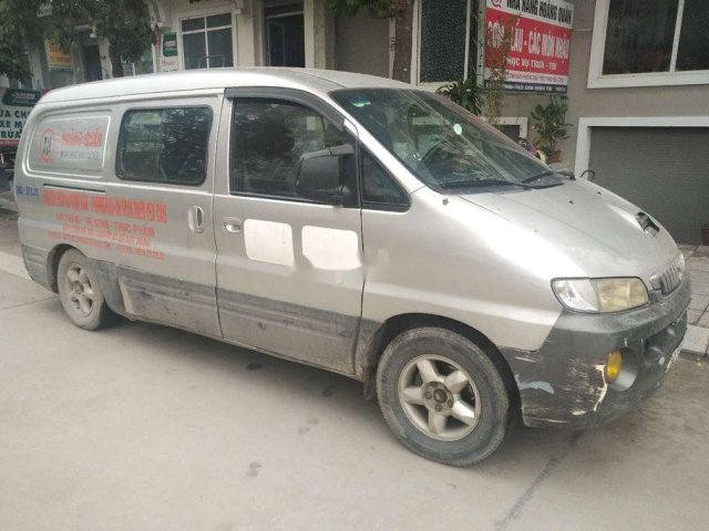 Bán Hyundai Starex năm 2003, màu bạc, nhập khẩu 