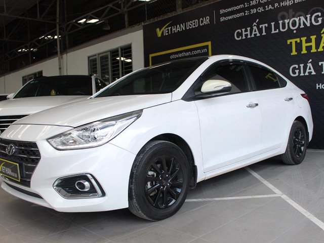 Hyundai Accent TC 1.4AT 2018, xe trắng sang trọng