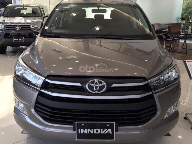 Innova 2020, Km 140tr TM, tặng PK chính hãng + bao đk garb, hỗ trợ vay tối đa lãi suất thấp