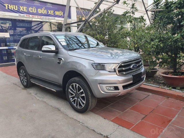 Cần bán xe Ford Everest đời 2020, xe nhập