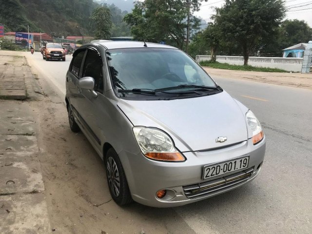 Cần bán Chevrolet Spark Van 0.8 MT đời 2009, màu bạc