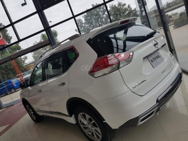 Bán ô tô Nissan X trail sản xuất năm 2019, màu trắng giá cạnh tranh0