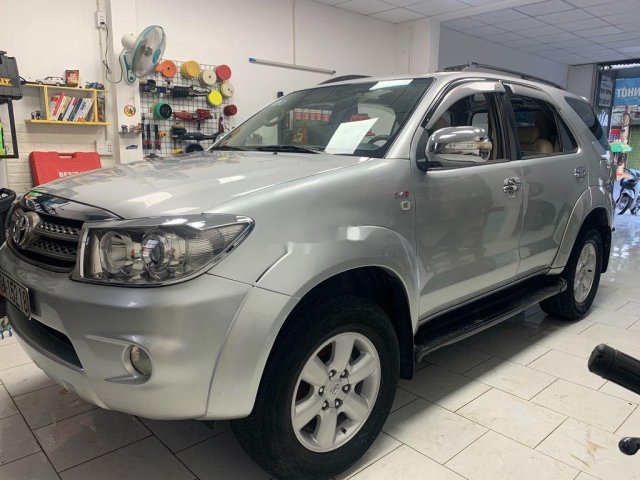 Bán Toyota Fortuner năm 2009 còn mới, giá 510tr